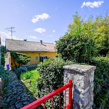 Carmelo House Hotel Ровин Екстериор снимка
